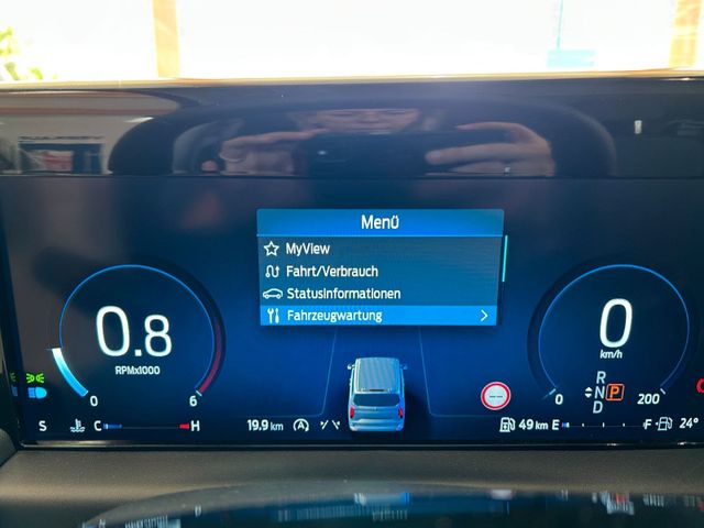 Ford Transit Custom 2,0l Doppelkabine L2 6 Sitze