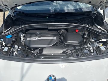 BMW 218i Active Tourer DAB LED Komfortzg. Shz