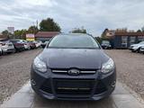Ford Focus Turnier Champions Edition Sport Lenkrad - Ford Focus Sport mit Benzin-Antrieb