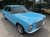 Mercedes-Benz 240 D /8 - Mercedes-Benz 240 mit Diesel-Antrieb: Limousine