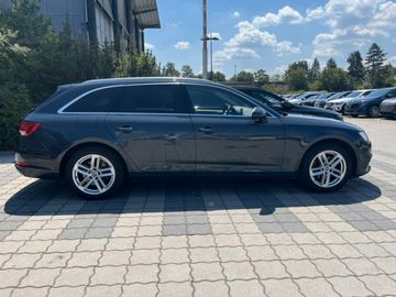 Audi A4 - 4