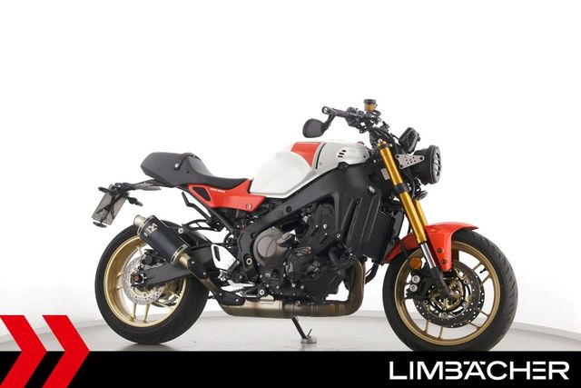 Yamaha XSR 900 - Akrapovic, Zubehörpaket!