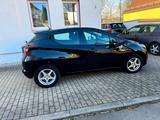 Nissan Micra 0.9 IG-T 90 N-CONNECTA N-CONNECTA - Nissan Micra N-CONNECTA mit Benzin-Antrieb