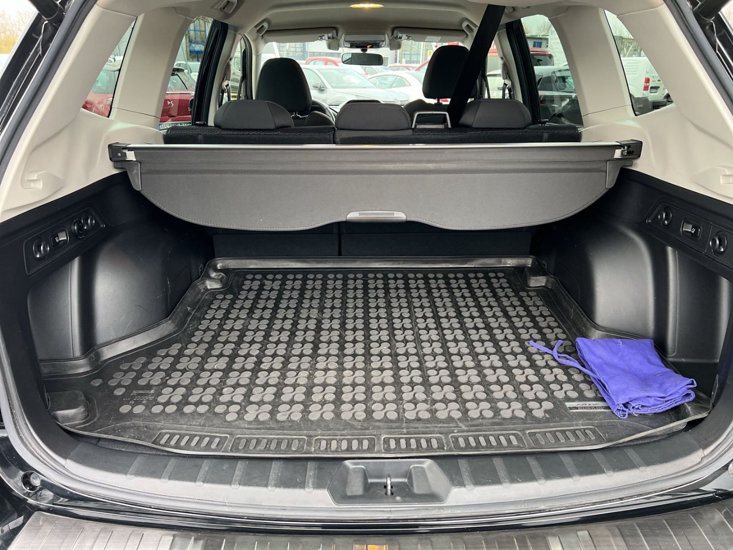 Fahrzeugabbildung Subaru Forester Active SUBARU