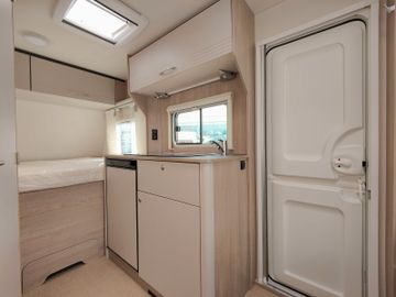 Fahrzeugabbildung Bürstner PREMIO LIFE 430 TS - DUSCHE, 2022 -