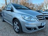 Mercedes-Benz B 200 Automatik*Sitzheizung*Klima*Tempomat - gebrauchte Mercedes-Benz B-Klasse aus dem Jahr 2011