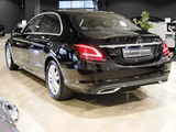 Mercedes-Benz C 200 AVANTGARDE SD MULTIBEAM 9G COMAND SITZHZG - Mercedes-Benz C 200: Limousine