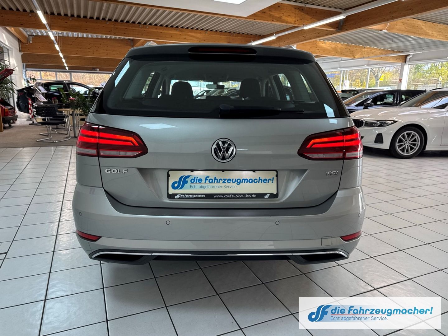 Fahrzeugabbildung Volkswagen Golf VII Variant Comfortline BMT Start-Stopp Mas