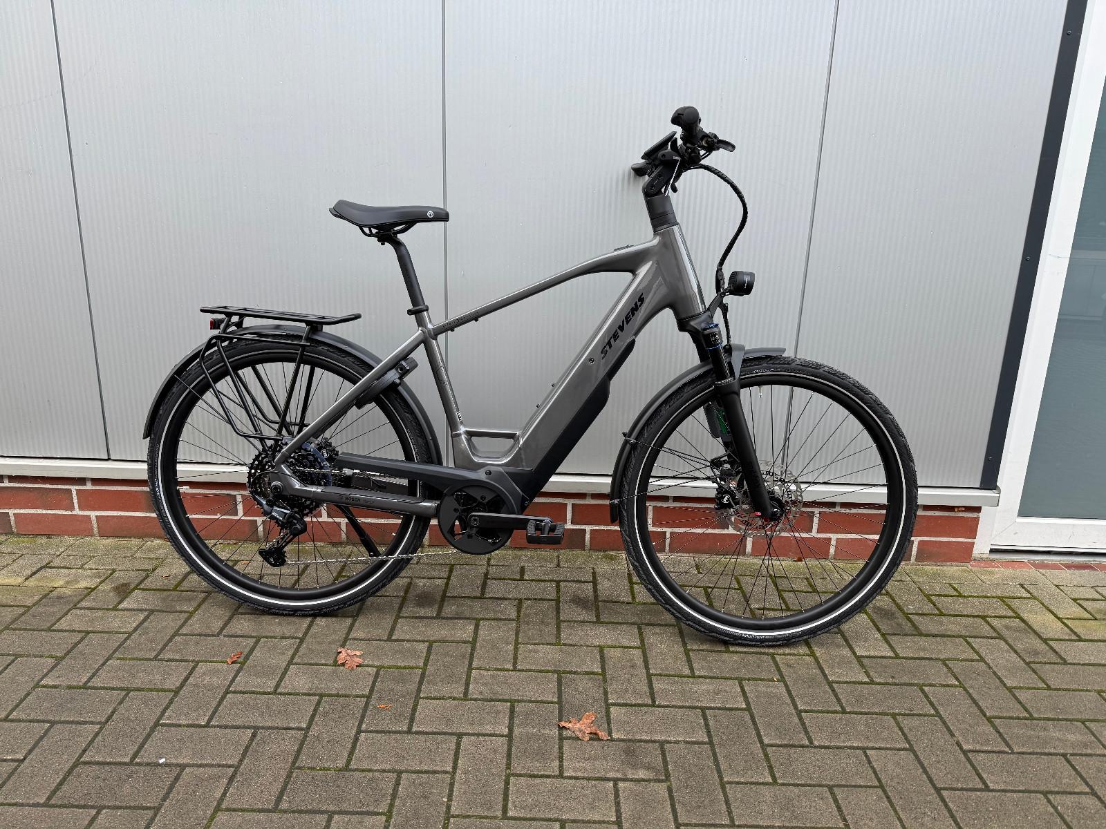 Stevens E-Triton 9.8.1 Plus HT 800WH ABS 2.0 RH55 (28")