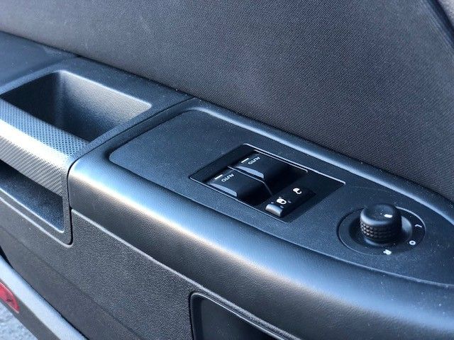 Fahrzeugabbildung Dodge Challenger 12er 5.7 HEMI RT Navi 20 Zoll Tiefer