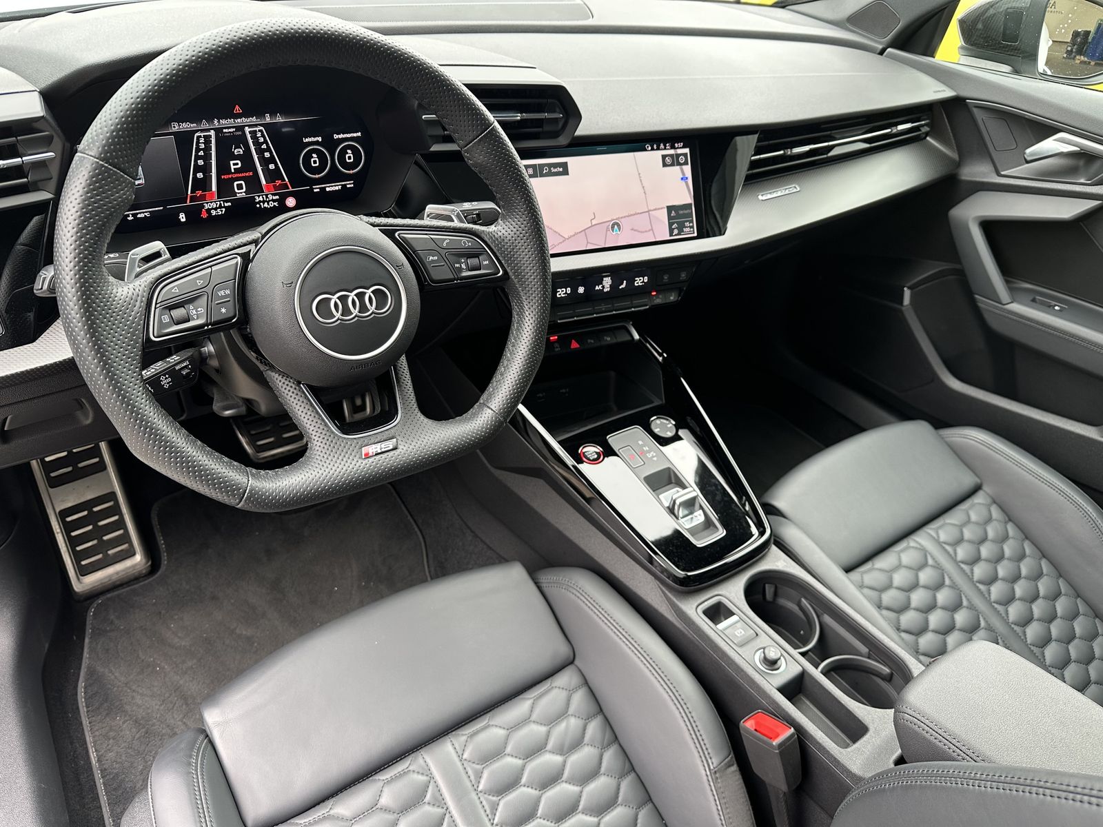Fahrzeugabbildung Audi RS3 2.5 TFSI Qu NAV+LED+ACC+360°+PANO+B&O+HUD