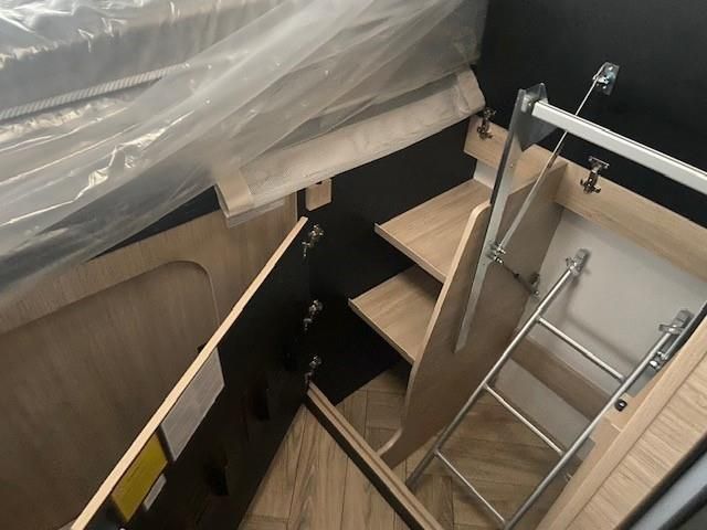 Autohaus Zimpel & Franke - Challenger 384 Etape wenig km +Lithium+Arktik+Markise+Solar - Bild 13 Autohaus Zimpel & Franke - Challenger 384 Etape wenig km +Lithium+Arktik+Markise+Solar - Bild 13