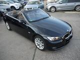 BMW 320i Cabrio/Automatik/PDC/Xenon/1. Hand - gebrauchte BMW 320 aus dem Jahr 2009