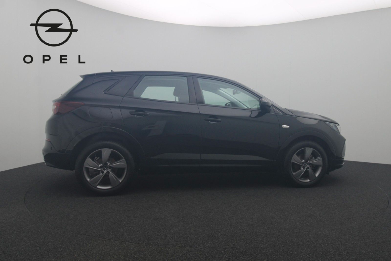 Fahrzeugabbildung Opel Grandland X 1.2 GS Line