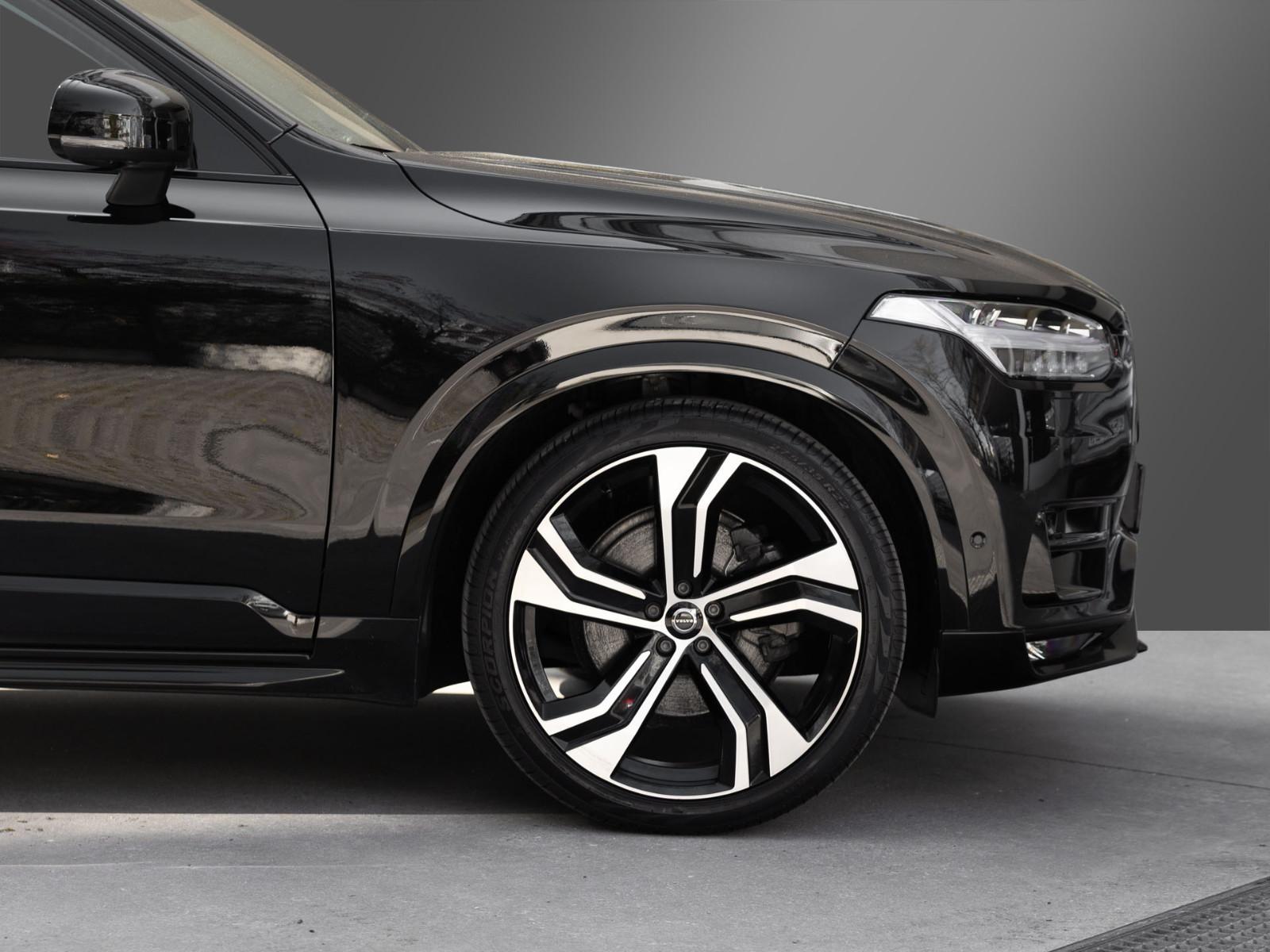 Volvo XC90 B5 AWD Ultimate Dark- voll