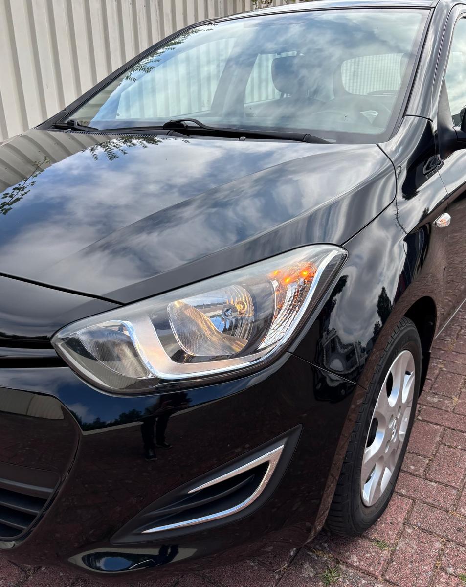 Hyundai i20 Trend*2.Hd*FSE-Bth*AHK*ALU*Klima*TÜVneu