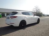 Maserati Levante Diesel 3.0 V6 202kW GRANSPORT 4x4 Au... - weiße Maserati Levante