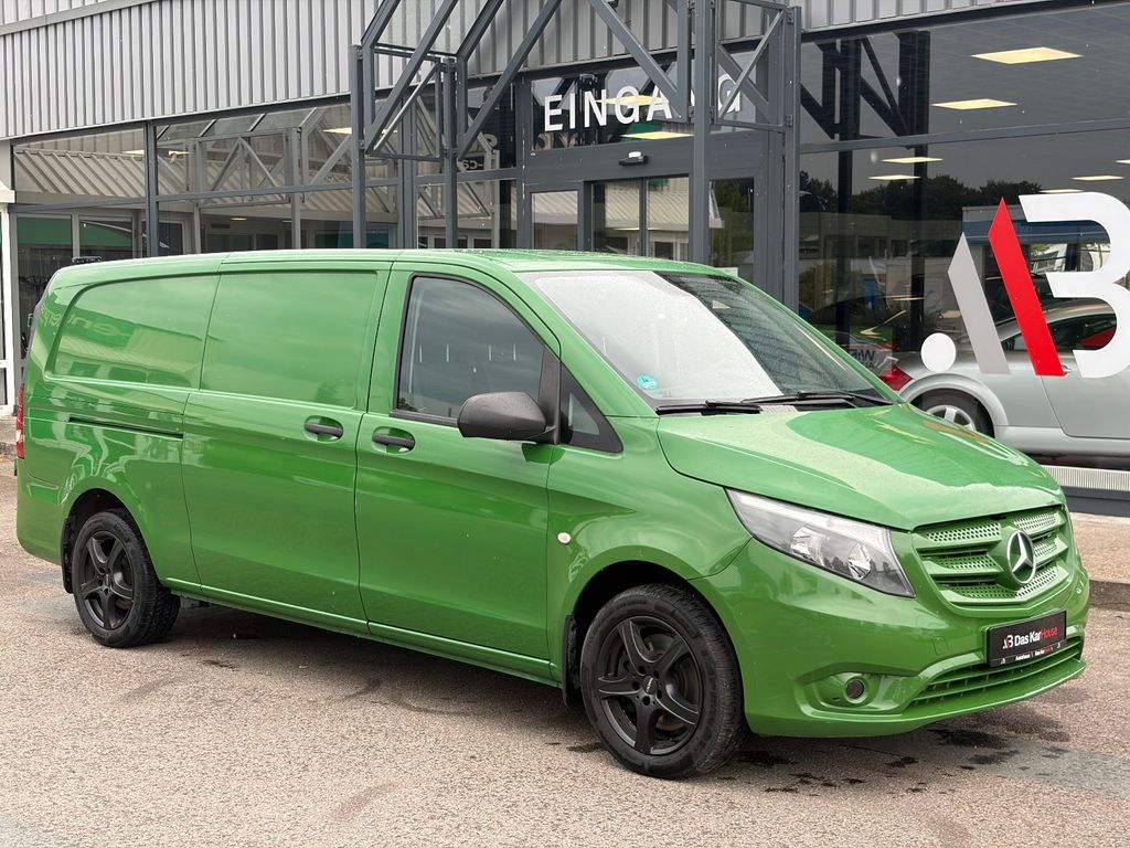 Image of Mercedes-Benz Vito