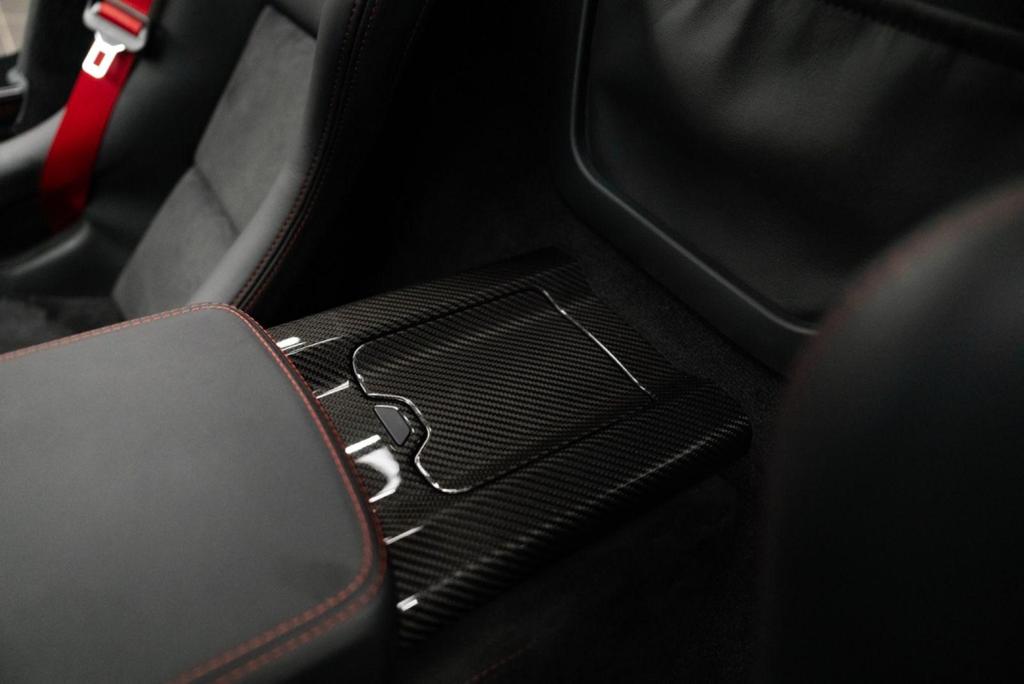 Mercedes-Benz SLS AMG