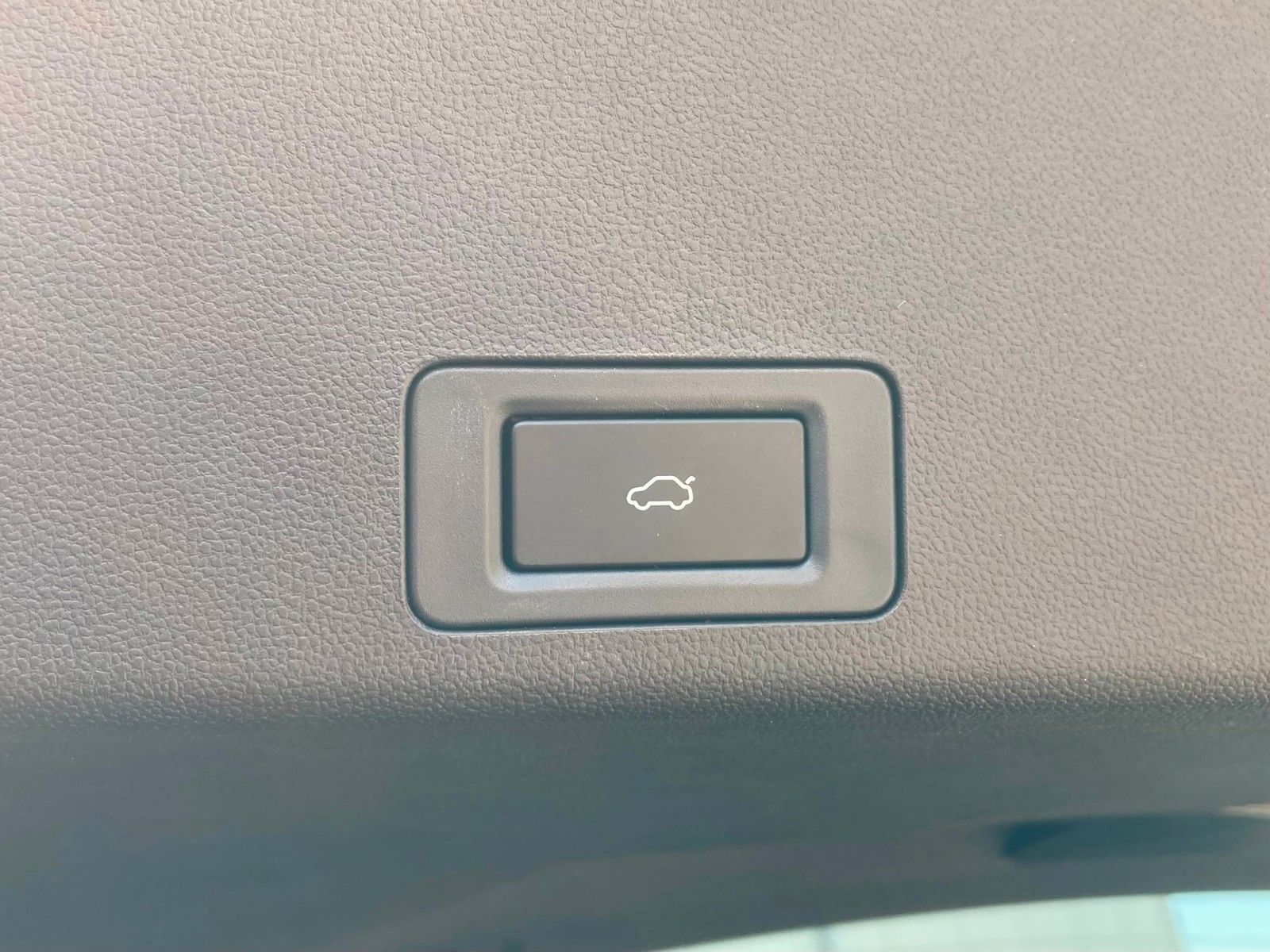 Fahrzeugabbildung JAECOO 7 1.5 TGDI PHEV 255 kW Exclusive/Sofort