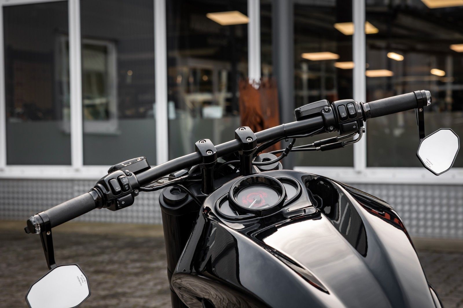 Fahrzeugabbildung Harley-Davidson VRSCDX Night Rod Special-Airride - 300er Airride