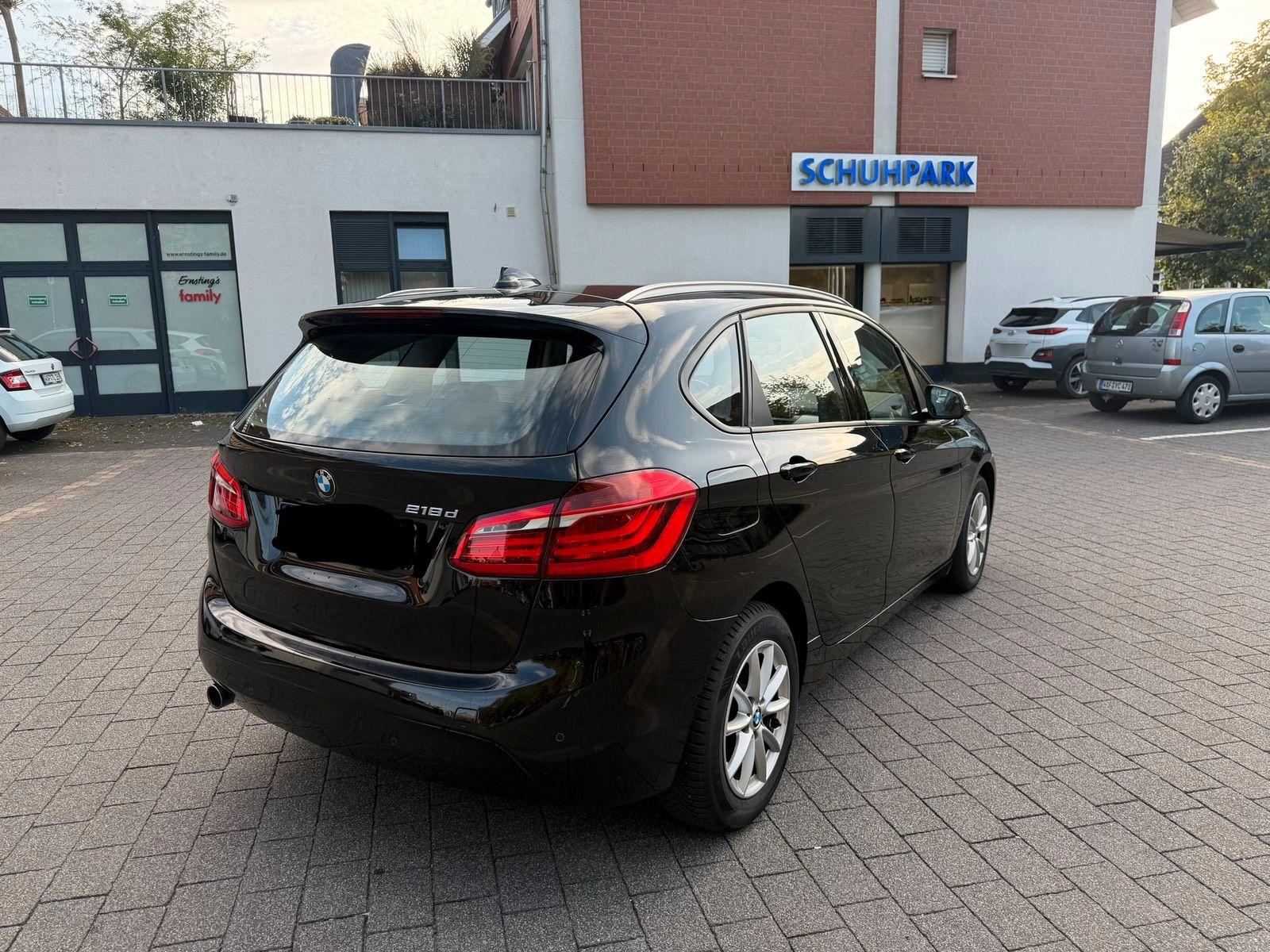 BMW 218