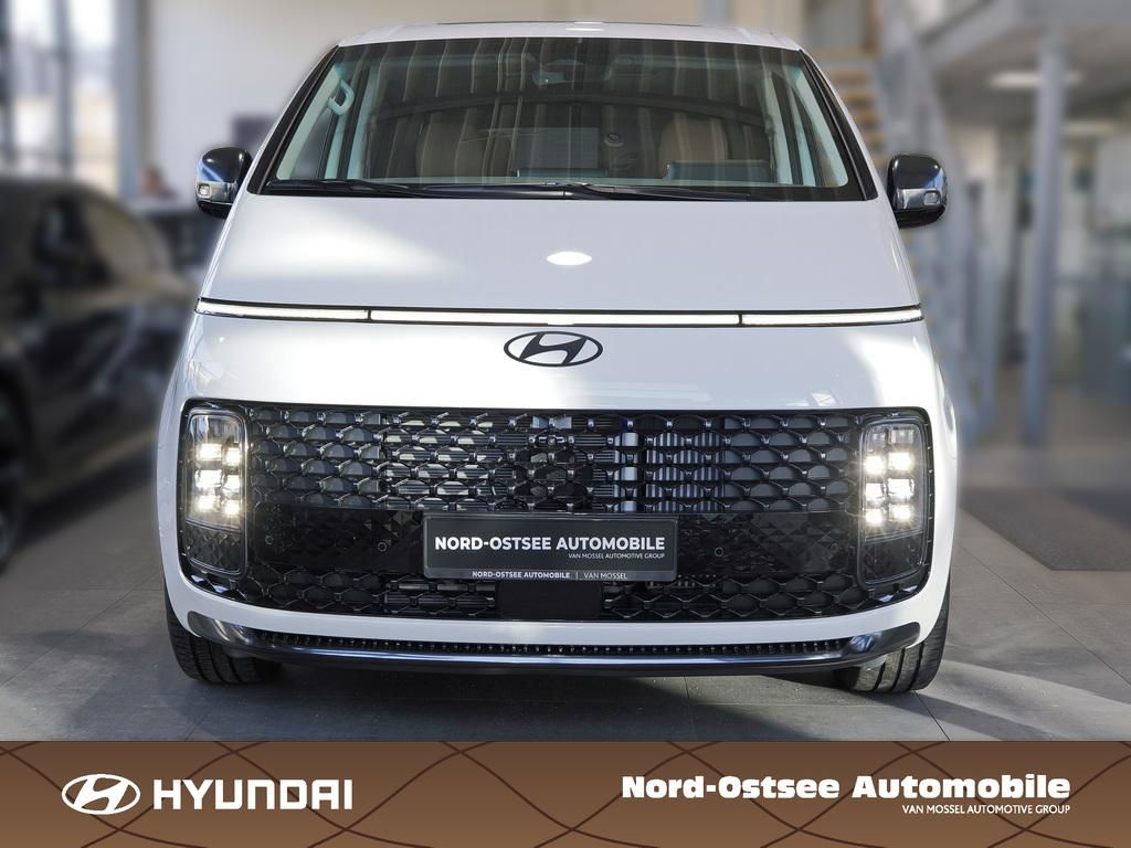 Fahrzeugabbildung Hyundai STARIA HEV 7-Sitzer Signature Panoramadach