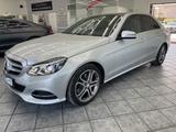 Mercedes-Benz E 200 CGI BlueEfficiency , Navi, 2Hand, Sitzheiz - Mercedes-Benz E 200: Cgi