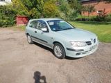 Nissan Almera - Nissan Almera aus 2001