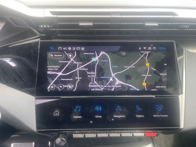 Fahrzeugabbildung Peugeot 408 GT 1.6 PlugIn Hybrid 225 AT+elektr. Heckklap