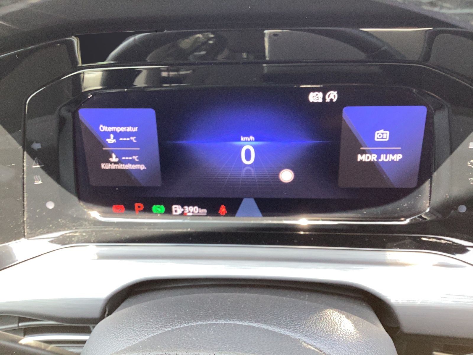 Fahrzeugabbildung Volkswagen Golf VIII Style LED ACC AID HUD NAVI PDC SHZ LED