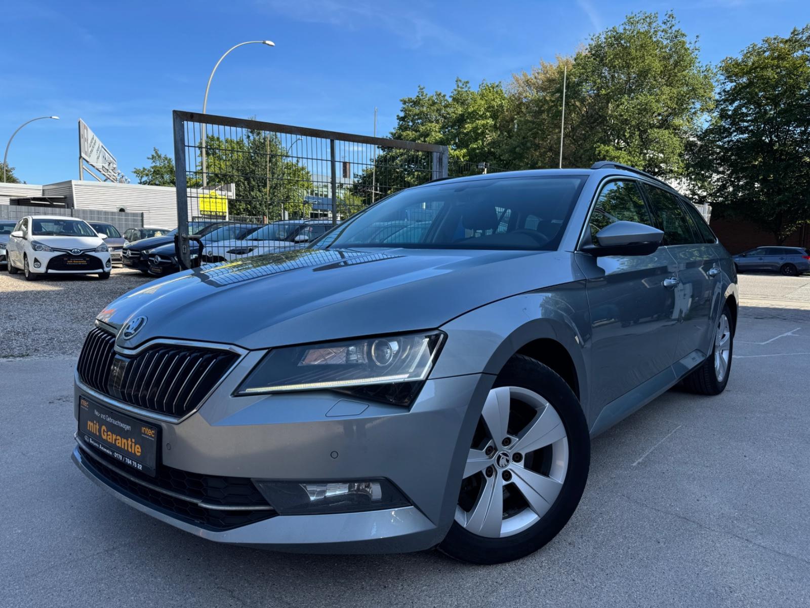 Skoda Superb Combi Ambition 4x4 Klima Navi Automatik