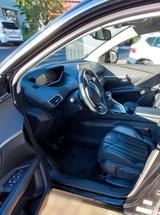 Peugeot 3008 2.0 BlueHDi 150 Allure - Peugeot 3008: 150