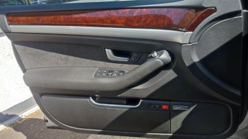 Audi A8 - 12