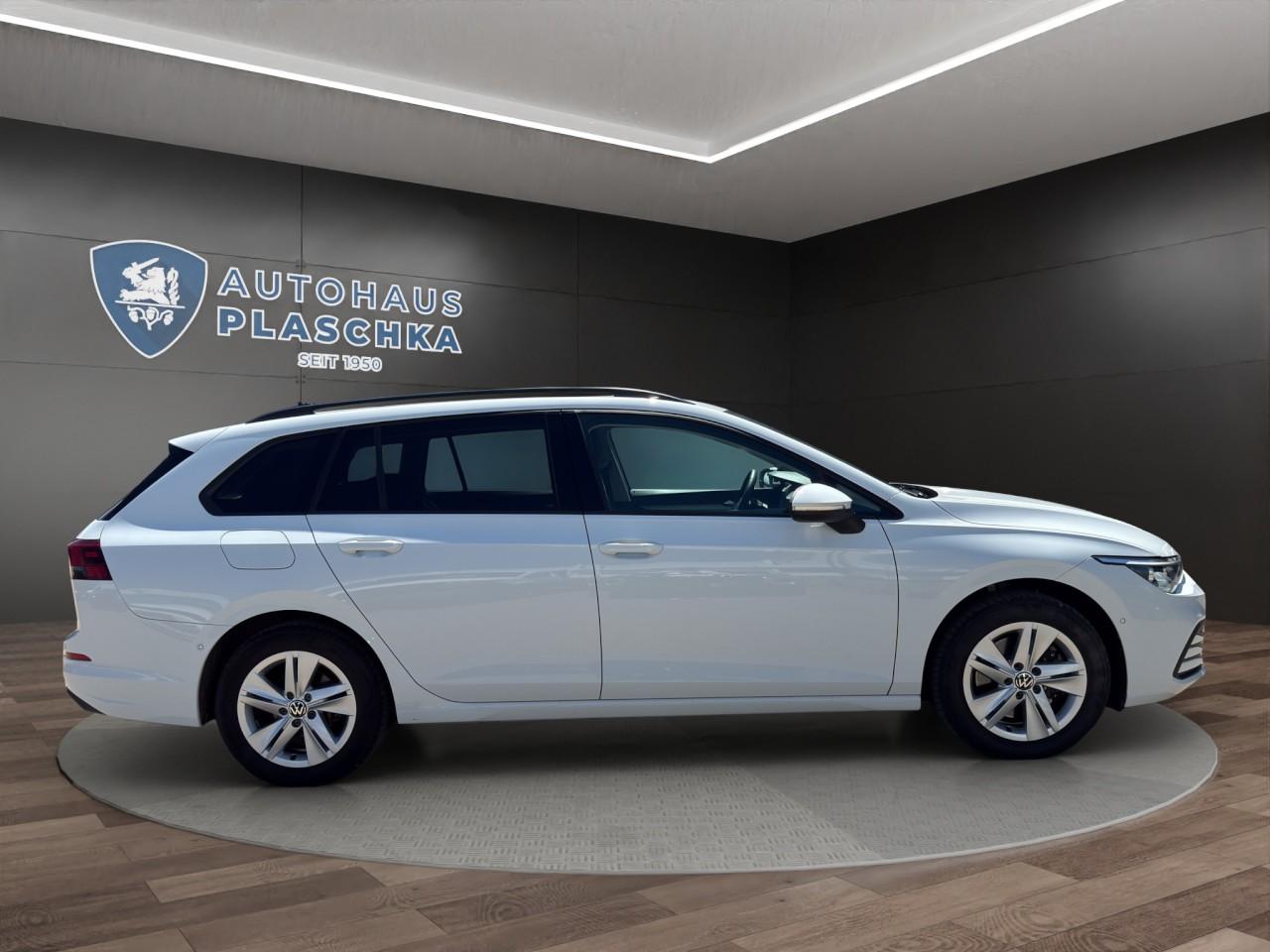 Volkswagen Golf VIII Var. 2.0 TDI DSG Life AHK+NAVI+STANDHZ, миниатюра 4