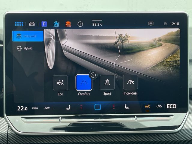 Golf VIII GTE 1.5 TSI Hybrid DSG AHK/LED/ACC/DCC