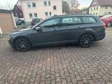 Volkswagen VW Passat B8 2.0 Diesel Kombi TÜV 1,5 Jahre - Volkswagen Passat: Kombi, 2.5