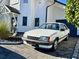 Opel Rekord 1.8i  Jahreswagenzustand orig. 48Tkm  - scheckheftgepflegte Opel Rekord
