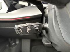 Fahrzeugabbildung Audi A3 Limousine S line 35 TFSI S-tr. -HUD*Navi+*RFK