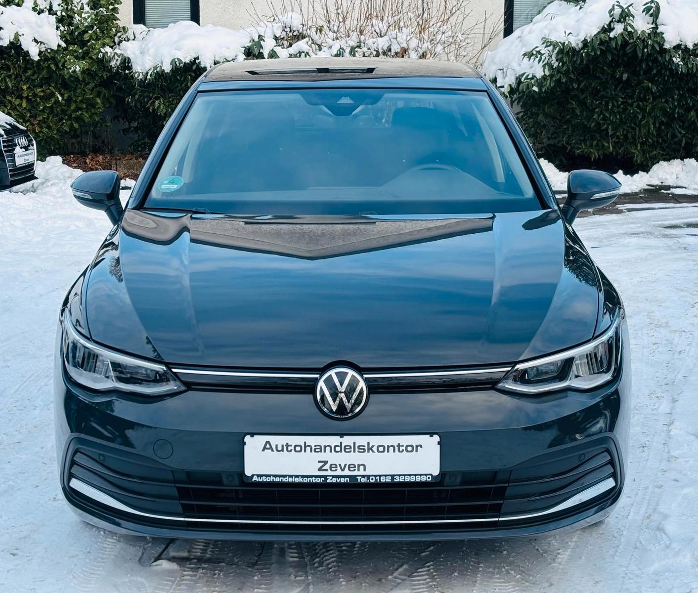 Volkswagen Golf VIII Lim. Active/2.0TDI/Scheib/LED/R.Kamer