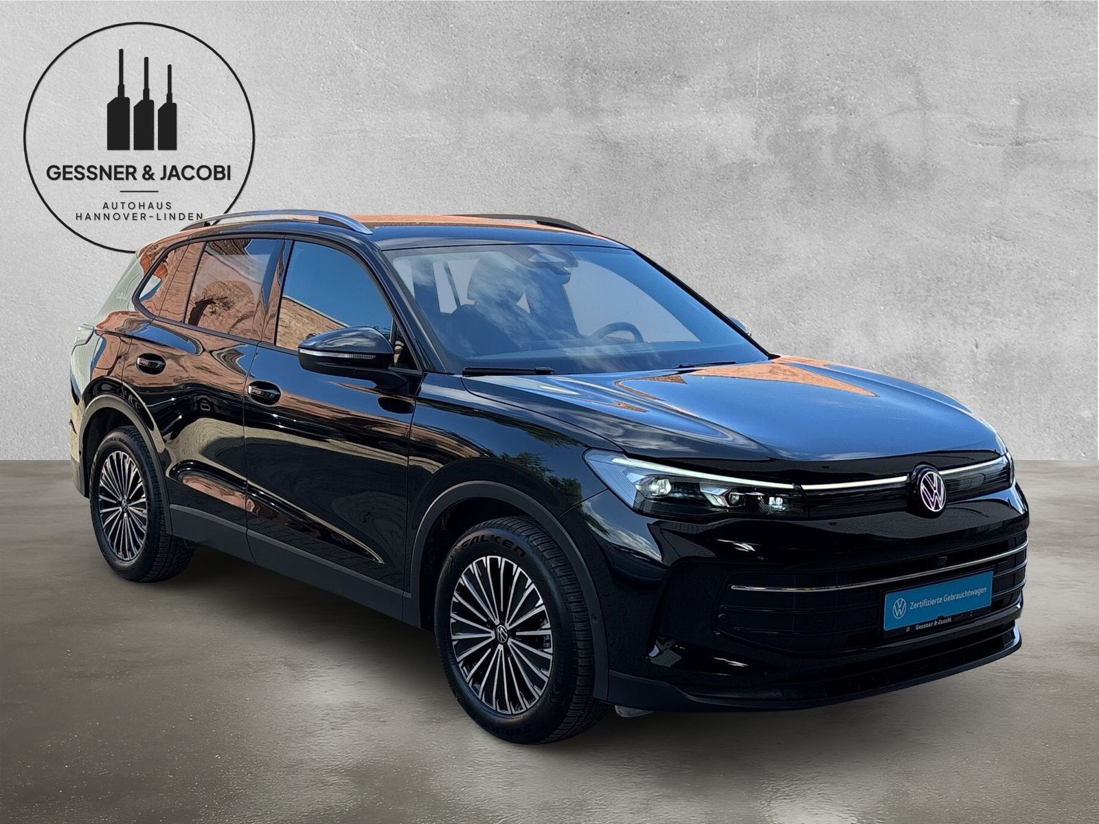Fahrzeugabbildung Volkswagen Tiguan 1.5 eTSI Goal AHK Keyless IQ-Light Kamera