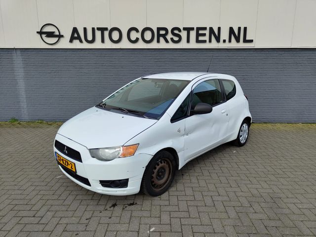 Mitsubishi Colt 1.1I 3Drs klima Radio/cd Isofix Elektrische