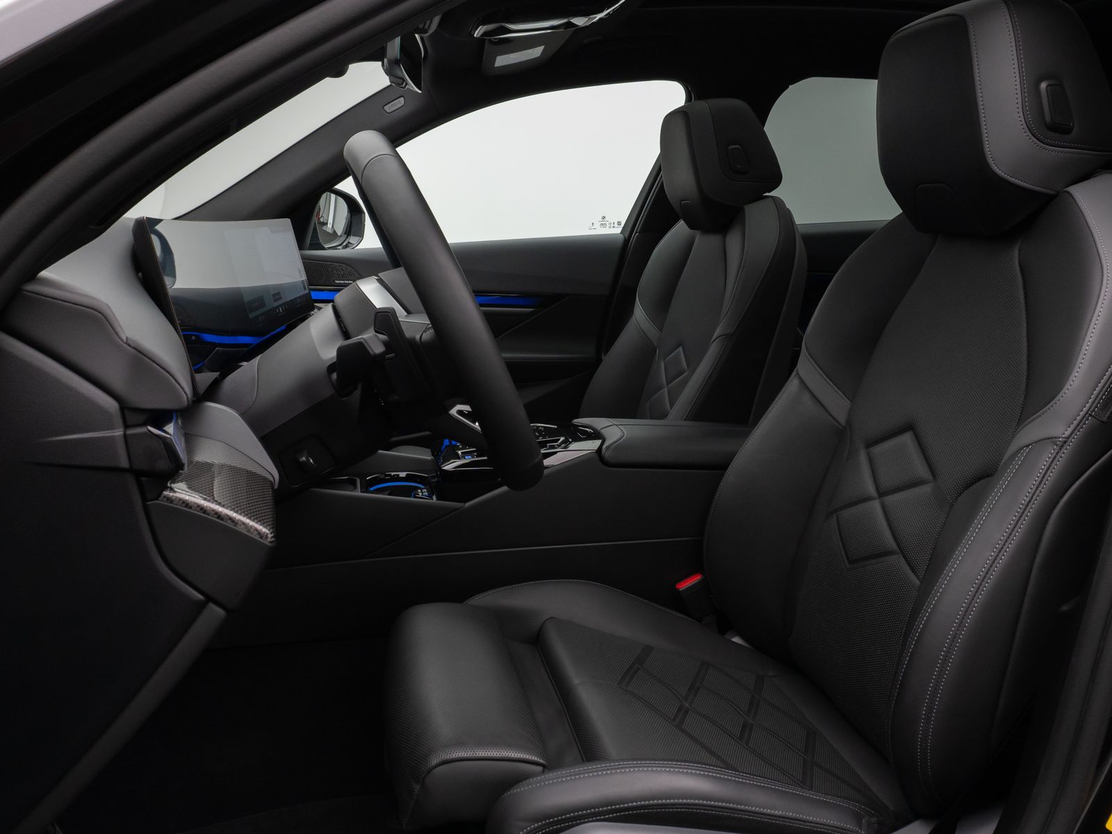 Fahrzeugabbildung BMW i5 eD40 M Sport Pro Panorama 360°HUD DAB H/K ACC