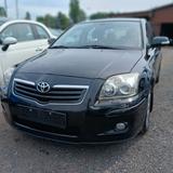 Toyota Avensis 1.8 VVT-i Travel Lim. - Toyota Avensis mit Benzin-Antrieb: Limousine