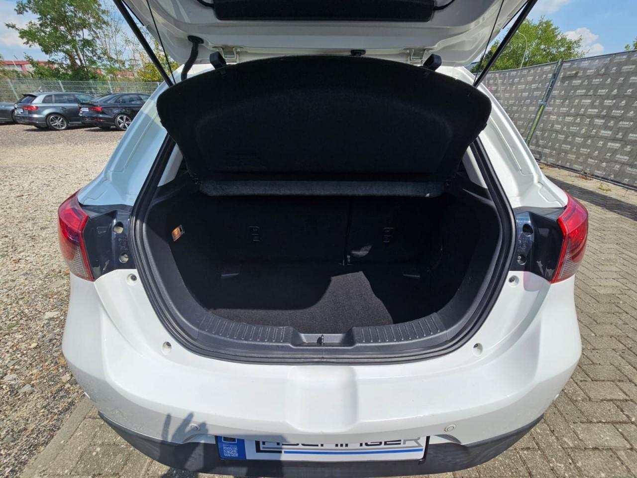 Mazda 2 Lim. 1.5 Sports-Line SHZ TEMP KLIMA TOUCH