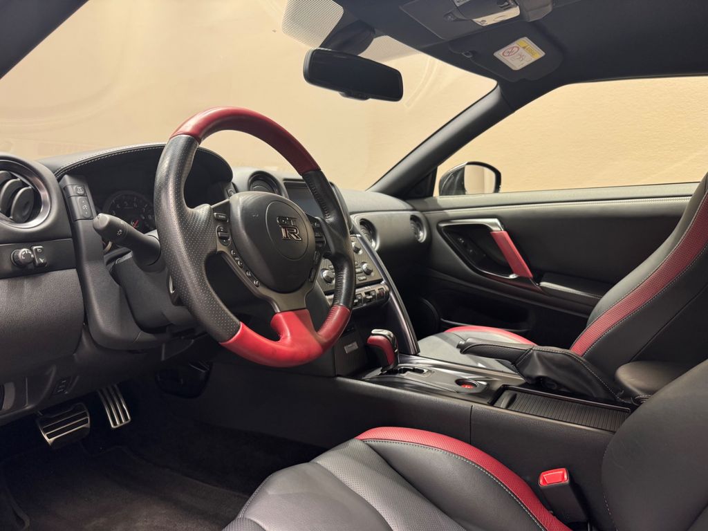 Nissan GT-R 3.8l R35**BLACK EDITION*FACELIFT*LED*BOSE**