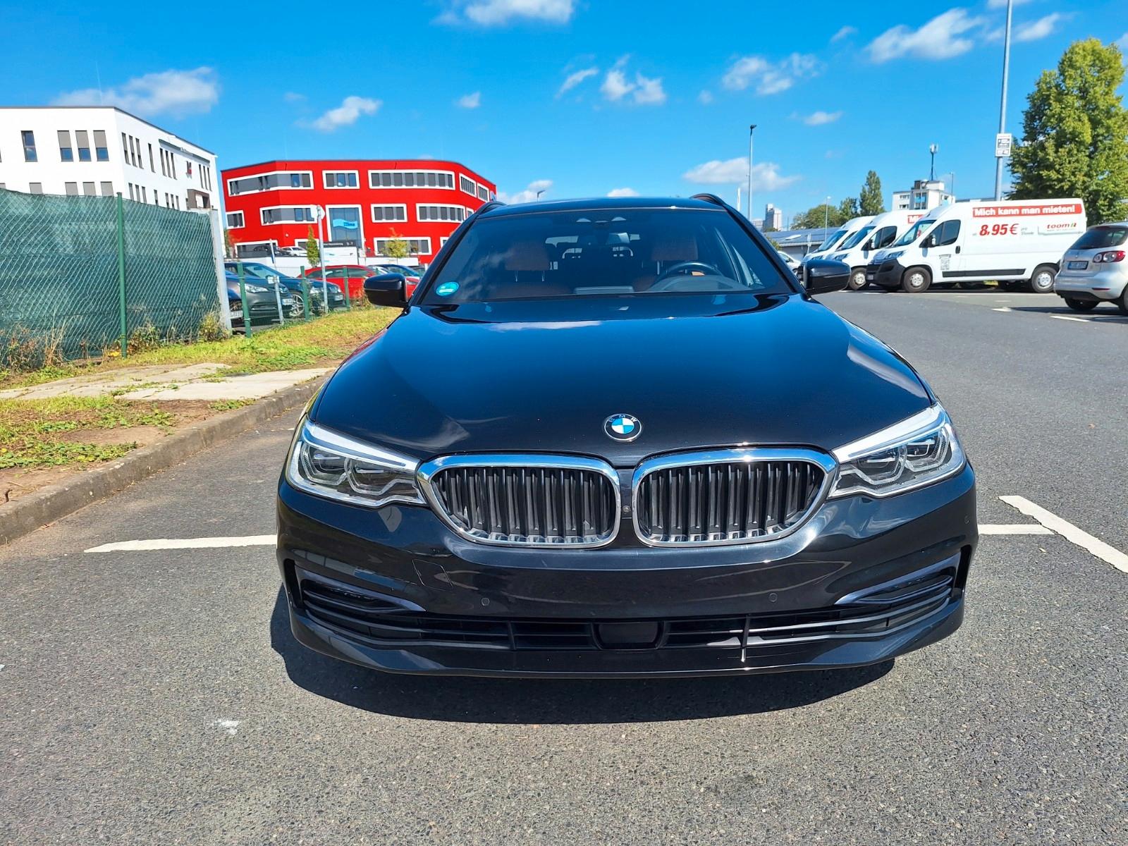BMW 530d xDrive Tour./Sport Line/HUD/Matrix-LED/Shz