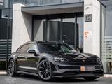 Porsche Taycan Cross Turismo 4 93 kWh / Sport-Chrono / B - Porsche Taycan: Sport Turismo