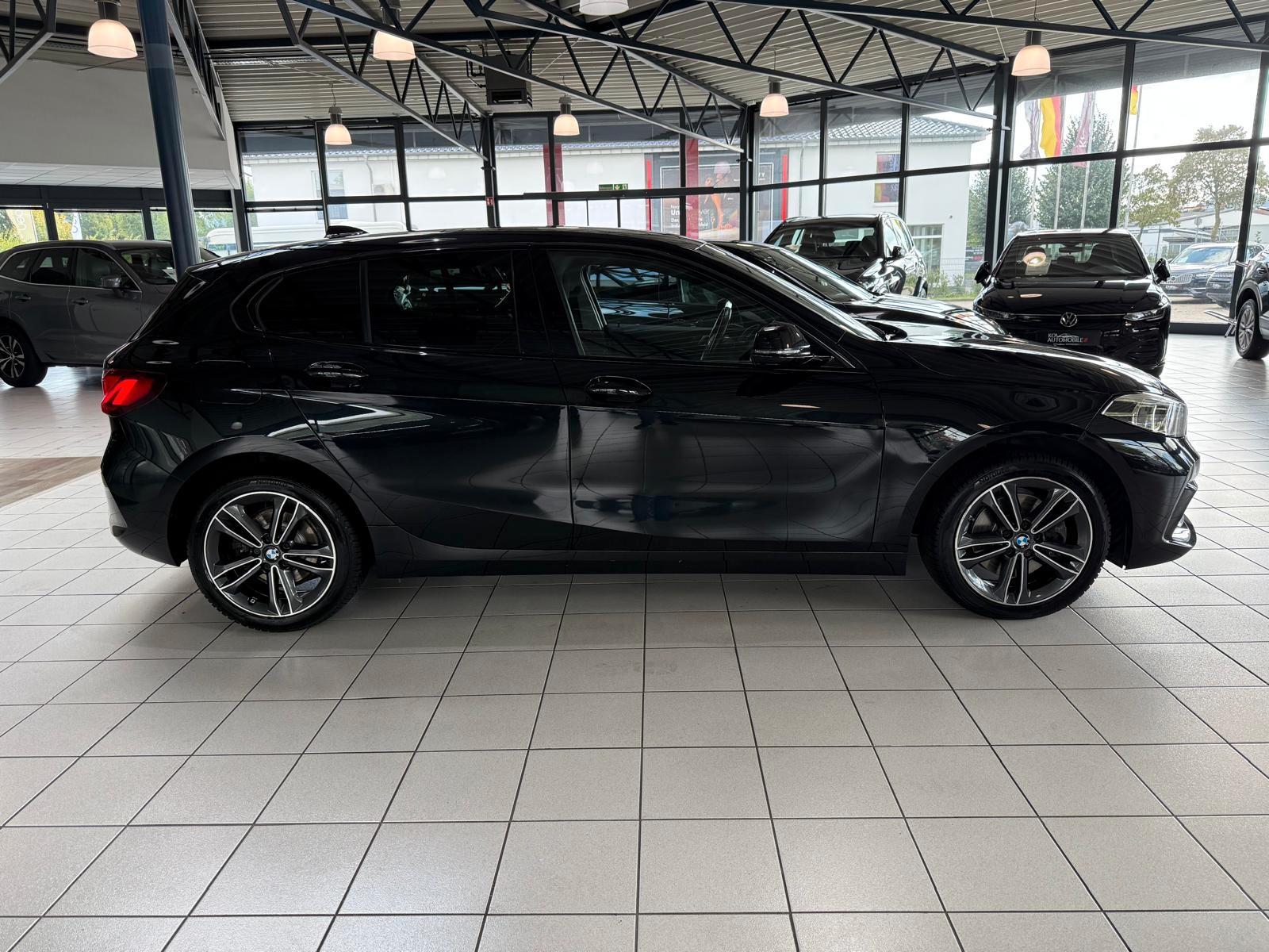 BMW 116 i Sport Line /LED / Live Cockpit /, миниатюра 4
