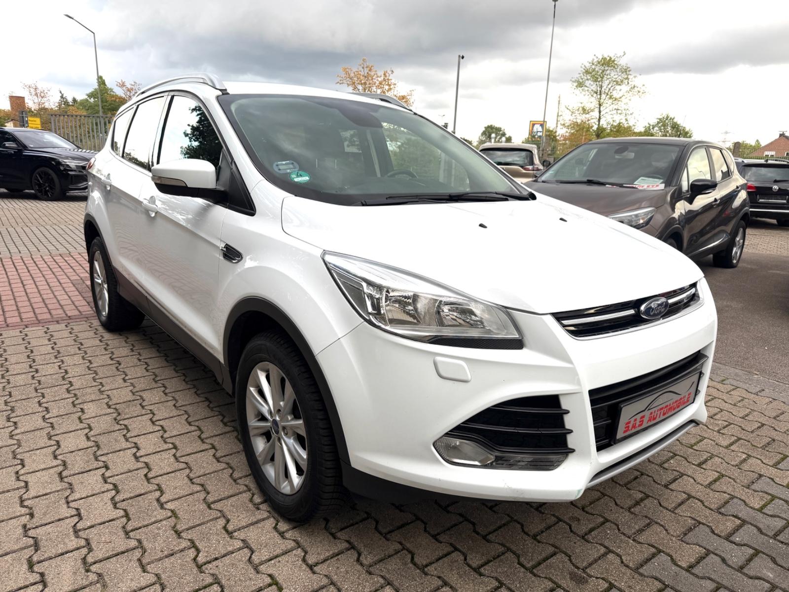 Ford Kuga Titanium / Top Gepflegt